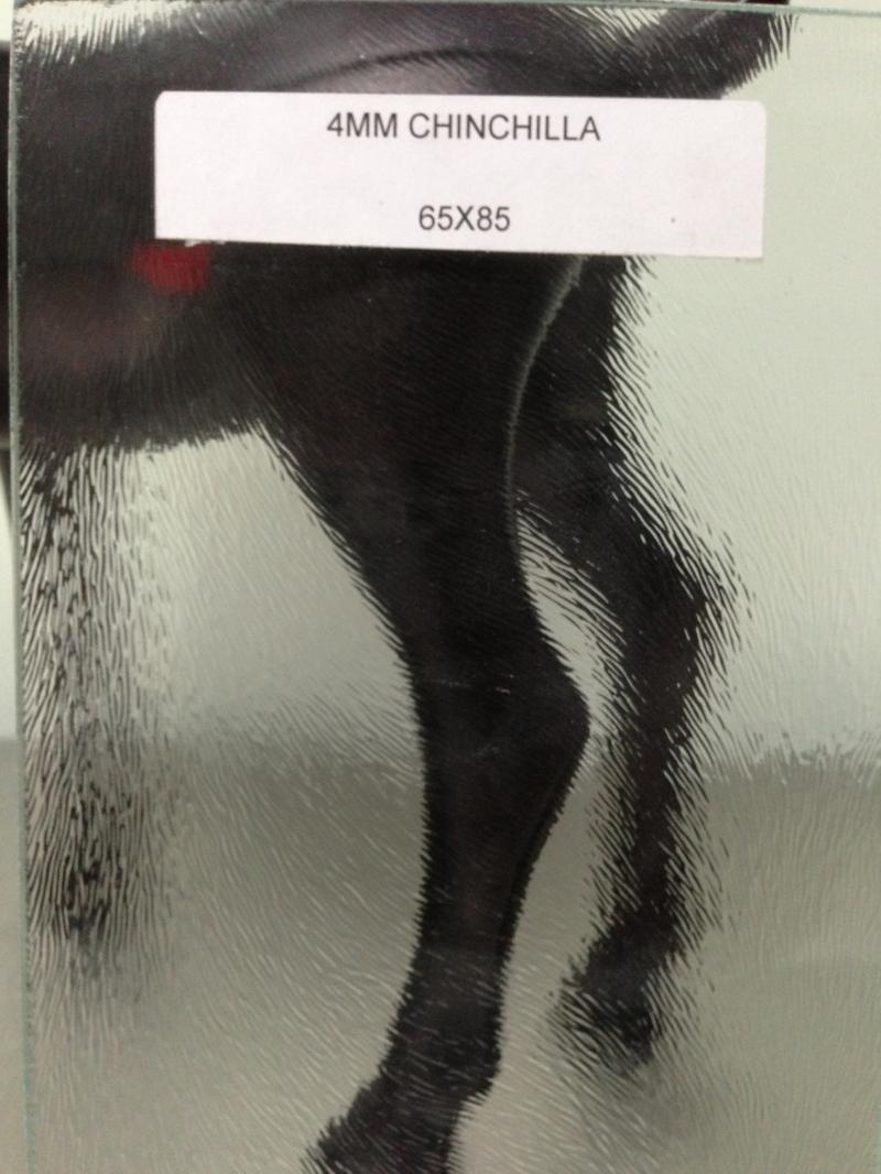 Kitcken cabinets glass