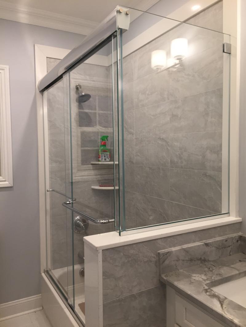 Tub slider 